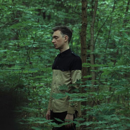 International Tribe: Peter Van Hoesen // 19-12-19
