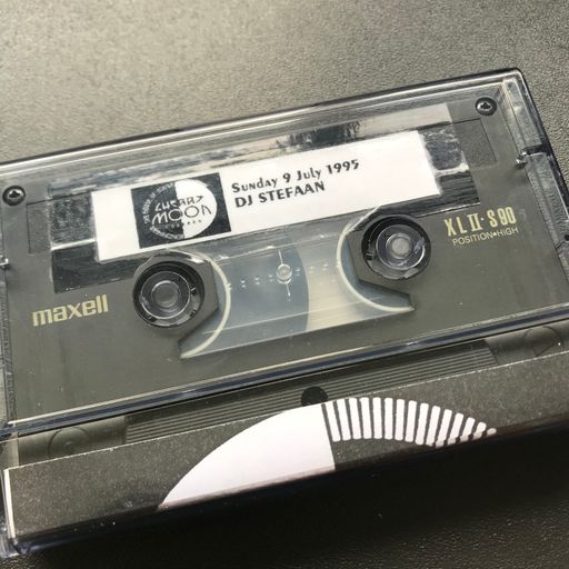 DJ Stefaan at Cherry Moon (Lokeren - Belgium) - 9 July 1995
