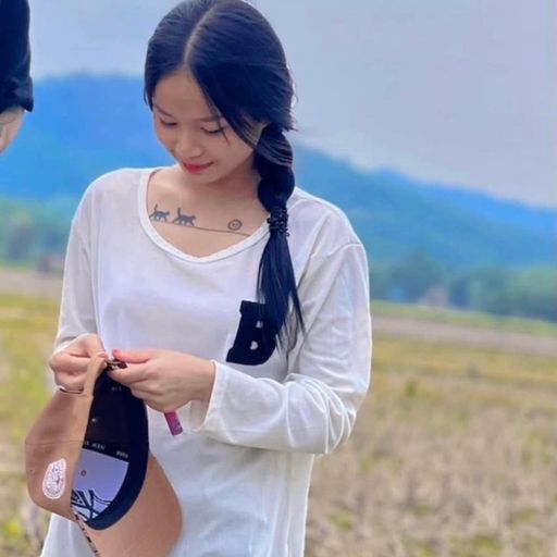 ถ้าเมืยพี่ไม่หึงน้องคงยืนหนึ่งในสามโลกBy น้องม่อน
