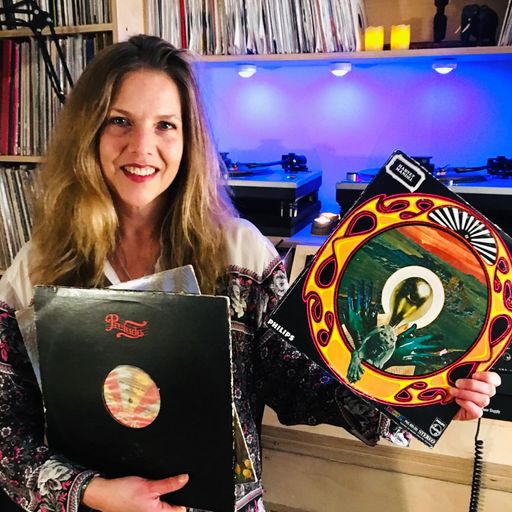 Cosmodelica: Colleen 'Cosmo' Murphy // 20-11-20