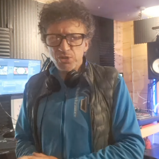 KaneFM_01: The weekend last set... for 1st thing Monday morning x