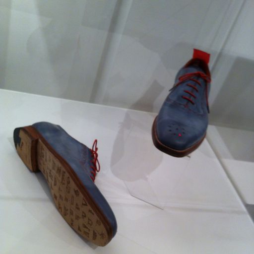 Dominic Wilcox Variations On Normal KK Outlet