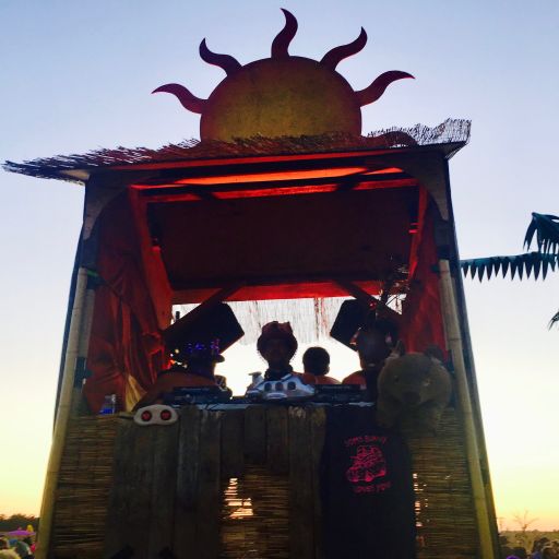 Sunset Island Burning Seed 2017- The Sunday Sunset