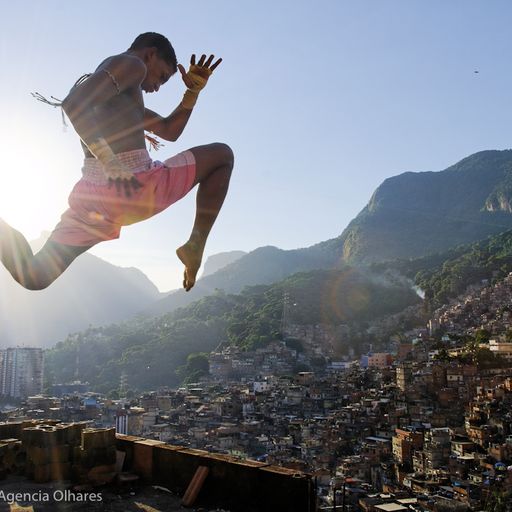 THE GLOBAL GLITCH 27