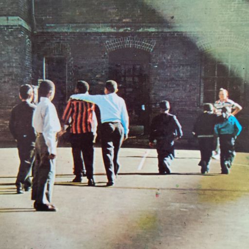 Keri's Kitchen @674FM 15.04.2024: FLOATING THROUGH A SCHOOL DAY