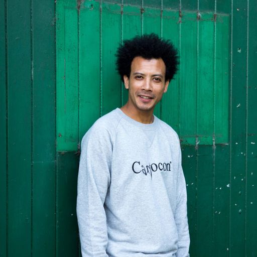 Esa Presents Julz Sanchez (Private Life) // 11-10-2018