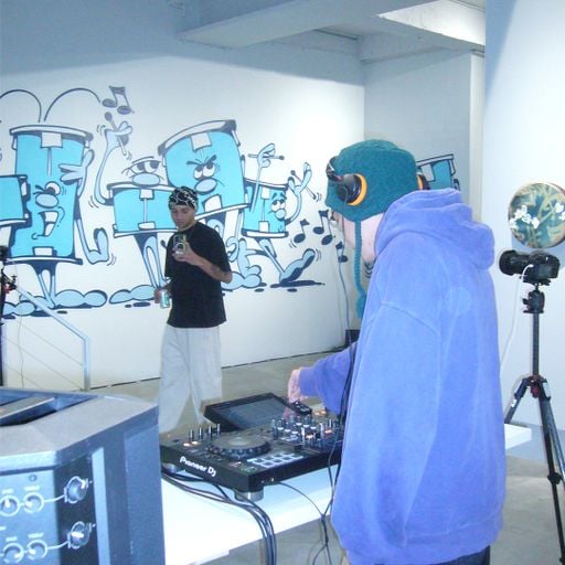 Degrees: Melting Part w/ HUGO & WHILES // 12-05-26