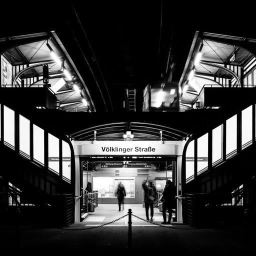 Nachtschwaermer (ChilledAmbient)