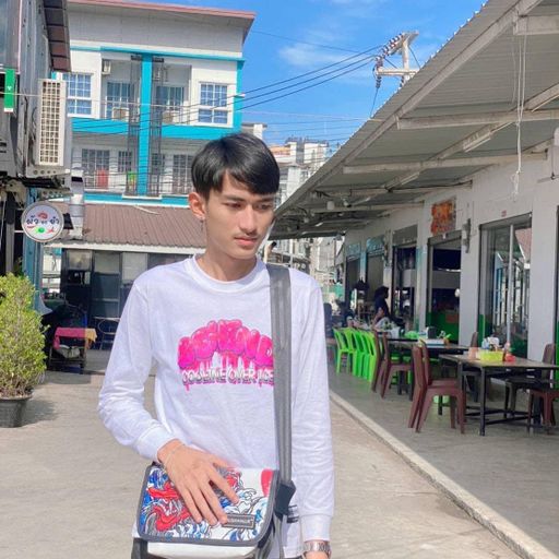 แฮปปี้เบิร์ดเดย์ ใหม่ กฤติพงศ์