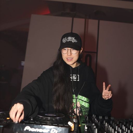 Happy Hour w/ Hu Dat - 27th February 2025