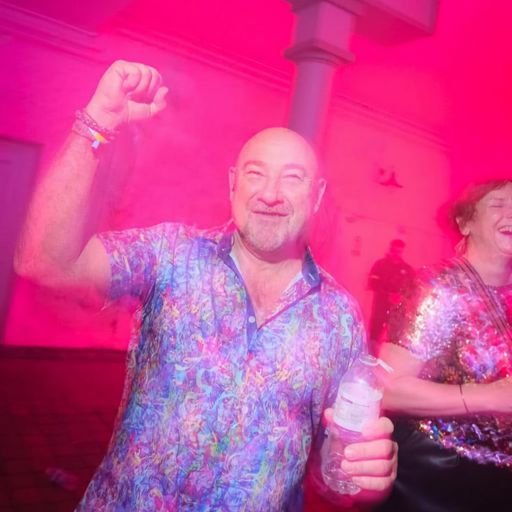 My 2 hour Show covering Milton on Codesouth Radio on 3rd January 2025 - Housey