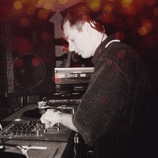 Ibiza Stardust Radio 02	-	deephouse, house, techhouse