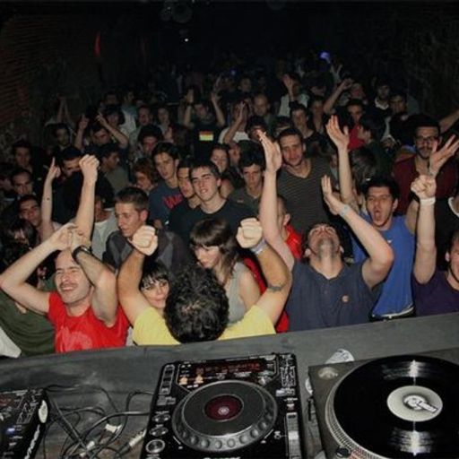 Dj Adriano Fernandes - Hands Up In The Air 04