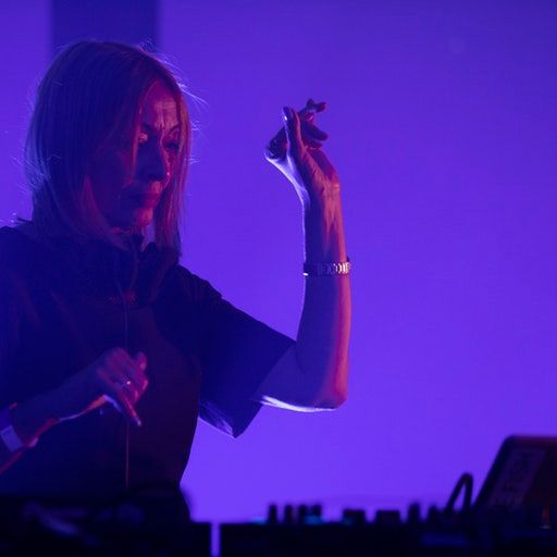 On the Floor – Gudrun Gut at Red Bull Music Festival Berlin