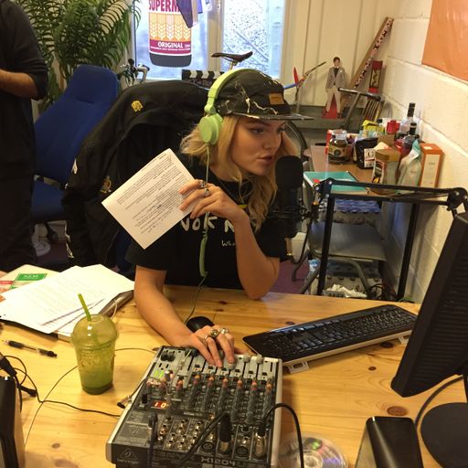 Becca D w Supermalt: Kiko Bun