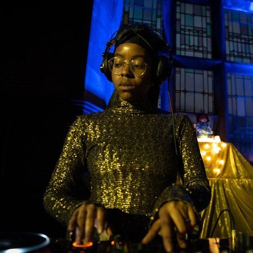 On the Floor – SHYBOI at the Refectory