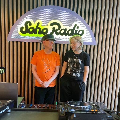 Max Reinhardt's Late Late Lunch Show feat. Rosie Frater-Taylor (06/11/2025)