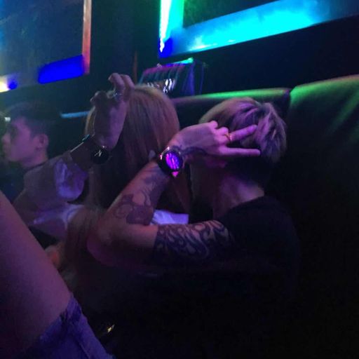 八神过来摇 & 少一点天份 & 爱过你这件事 & 拿走了什么 Nonstop For KK