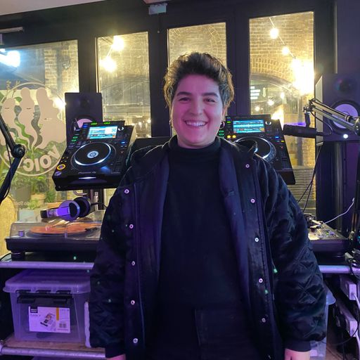 DJ Fe.Mel 26/10/24. [Voices Radio]