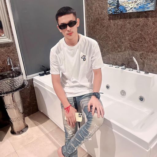 เยสเขร้ เต็มเครื่อง HBD สฟ ที่แปลว่า สัสฟิวววว