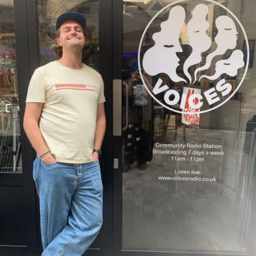 Back in Town w/ Jason - 28/04/26 - Voices Radio