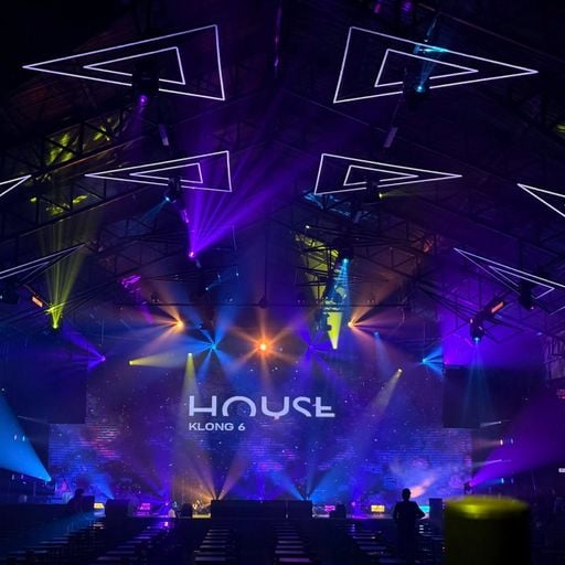 HOUSE คลองหก MC ใบเต้ย DJ นากาตะ