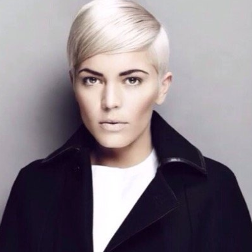 Danni Menzies 291014