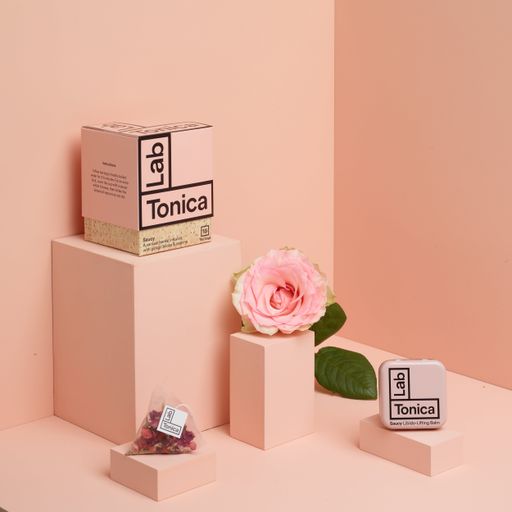 Hoxton Wellness w London Essence Co + Lab Tonica