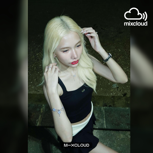 ถึงจะไม่ใช่ซ้อ แต่ถ้าขอก็ให้ได้หมด ʜᴀᴘᴘʏ ʙɪʀᴛʜᴅᴀʏ น้องไอซ์