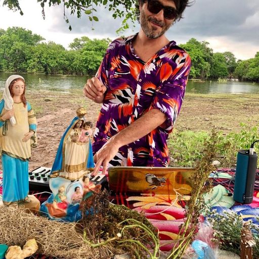 Soundway: Paula Juana with Simón from Bomba Estéreo // 29-01-21