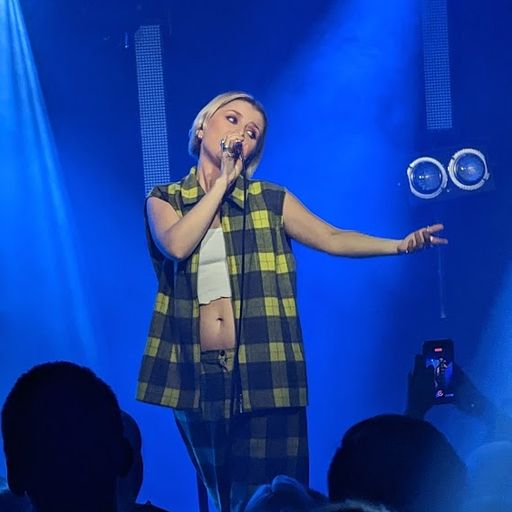 "Let Me Be The One" Eurovision Show 217 (4th October 2022) - Cornelia at Colours, Sam at St Pancras!