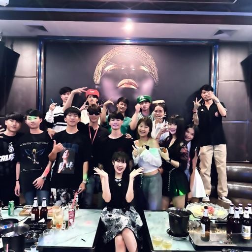 ไอติมมั้ยครับไอติม #อ้ายหิว #ของแทร่