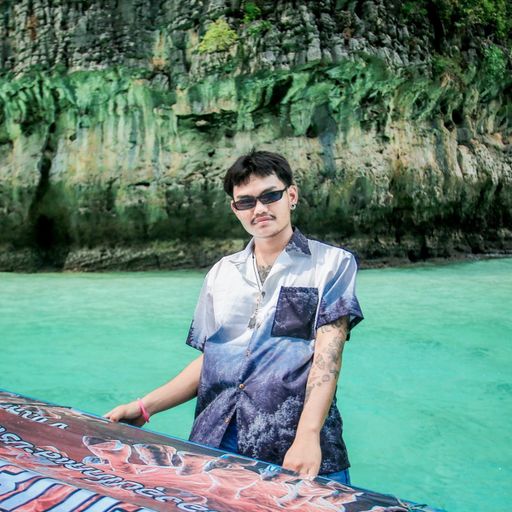 เคี้ยวครึ่งซีกเบี้ยวทั้งหน้าHBD:FEN’FEED