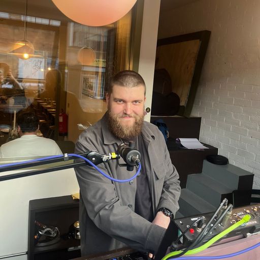 weird gear w. ex tynam - March 2026