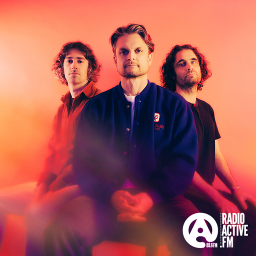 "Beneath The Neon" Tour: Flamingo Pier's Luke Walker on Breakfast - 25/09/2023