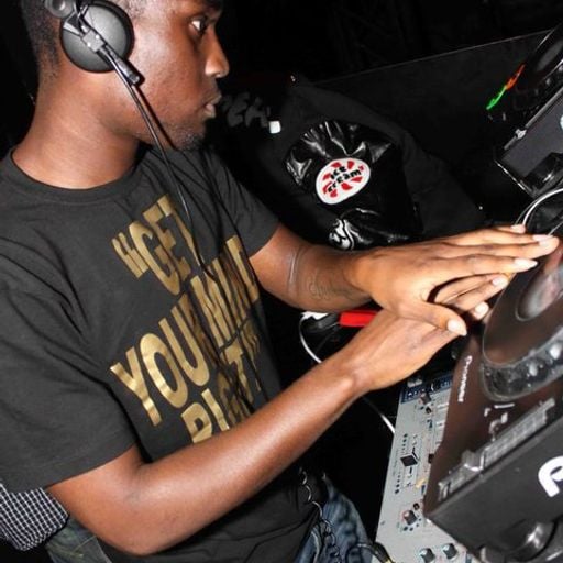 Tall Man Stretch Back To Back DJ Greyman - Deja Vu FM - 24/09/2010 - House n Funky Radio Sessions