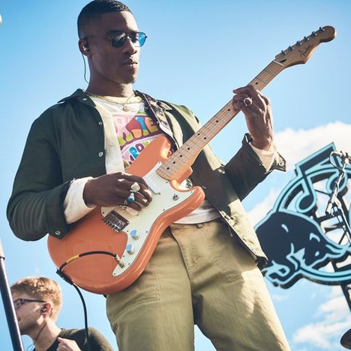 On the Floor – Sunni Colón at Red Bull Music Festival LA