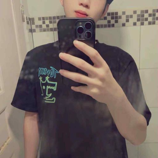 กลางคืนอย่างห่าวตอนเช้าอย่างง่วง byตาลสะพานผีคืนนี้ไม่นอน