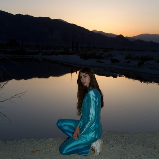 Headphone Highlights – Weyes Blood: Music from the Fringes