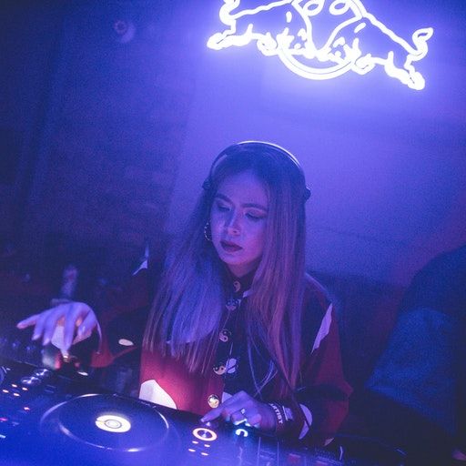 On the Floor – Alexis at Egg London