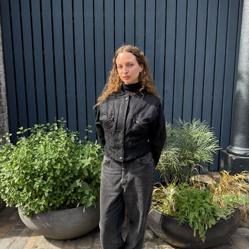 Close to Home w/ Hannah Lev 02/04/26 - [Voices Radio]