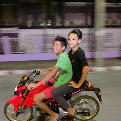 บูชาด้วยรักแท้...แต่เสือกแพ้แบงค์เทา