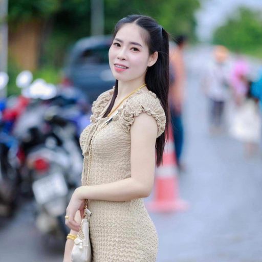 บอกผัวเธอหน่อย คิดถึงเราบ่อยเหลือเกิน By ซ้อหวาน คลองเตย