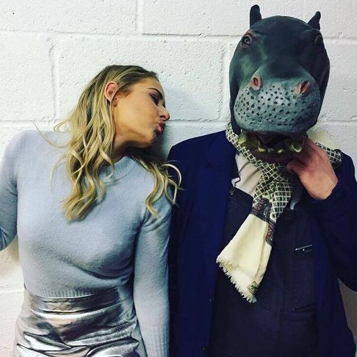 FASHCAST W FASHION WORKED