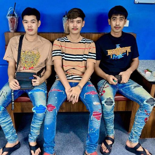 จะจีนหรือจะเจ๊กก็เย็กร้องเหมือนกัน By 3แสบท้ายซอย