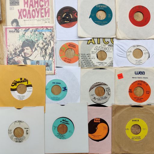 Escape-ism - AlanMcK Tuesday Show 7-7-20 Back2BackFM