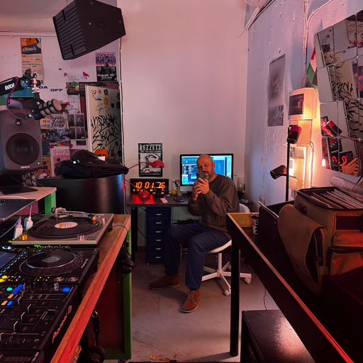 The Early Show w/ Ajukaja & Ats 6/11/25