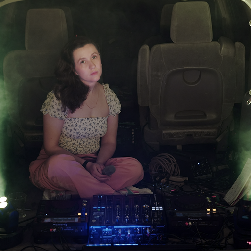 Streaming From Isolation: Jessy Lanza // 12-07-20