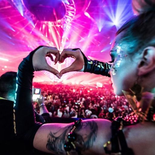 #400Followers Exclusive Mix Session - Feel Good/Tech House/Party Life - Limassol bounce bootleg