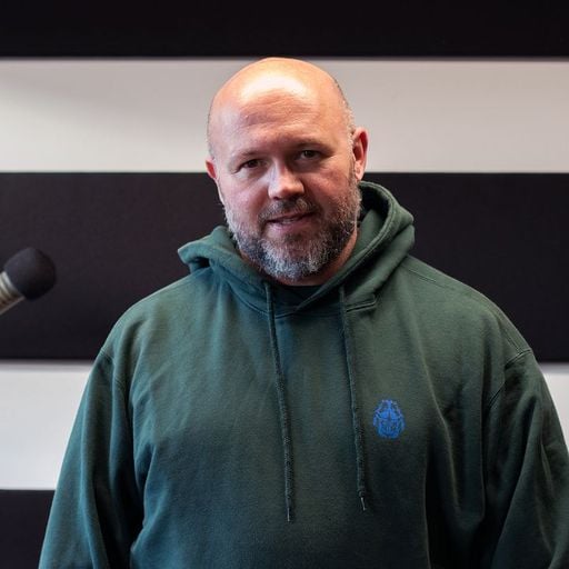 Red Laser Records - DJ Absolutely Shit Special  - 19th April 2026